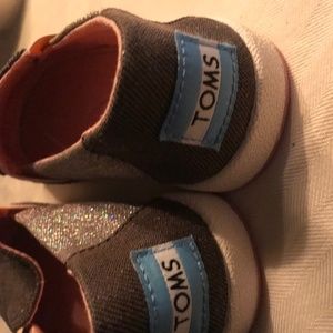 Little girls TOMS shoes